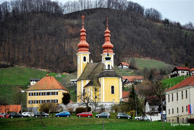 Procesija na Sladki Gori